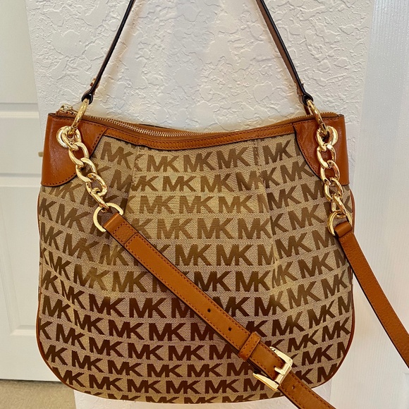 Michael Kors Handbags - Michael Kors Jacquard Crossbody/Shoulder Bag